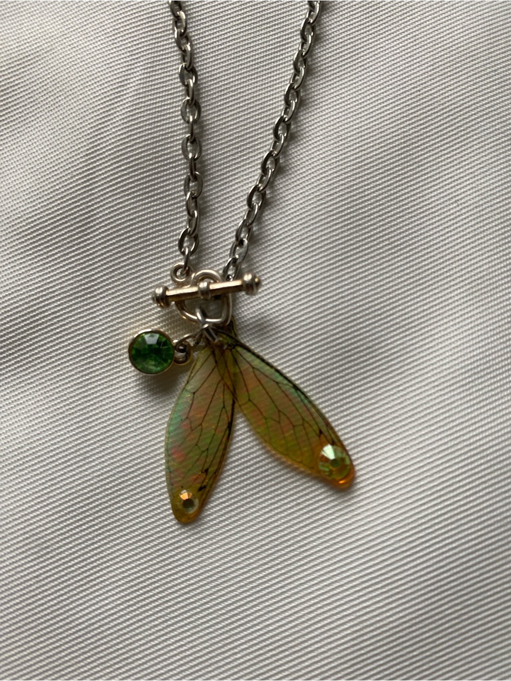 Fairy wing silver chain necklace with heart shaped toggle clasp 16"